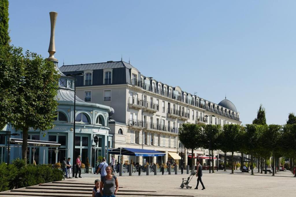 Disneyland Paris 70M² Face Parc, Place Ariane Serris Exterior foto