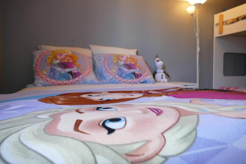 Disneyland Paris 70M² Face Parc, Place Ariane Serris Exterior foto